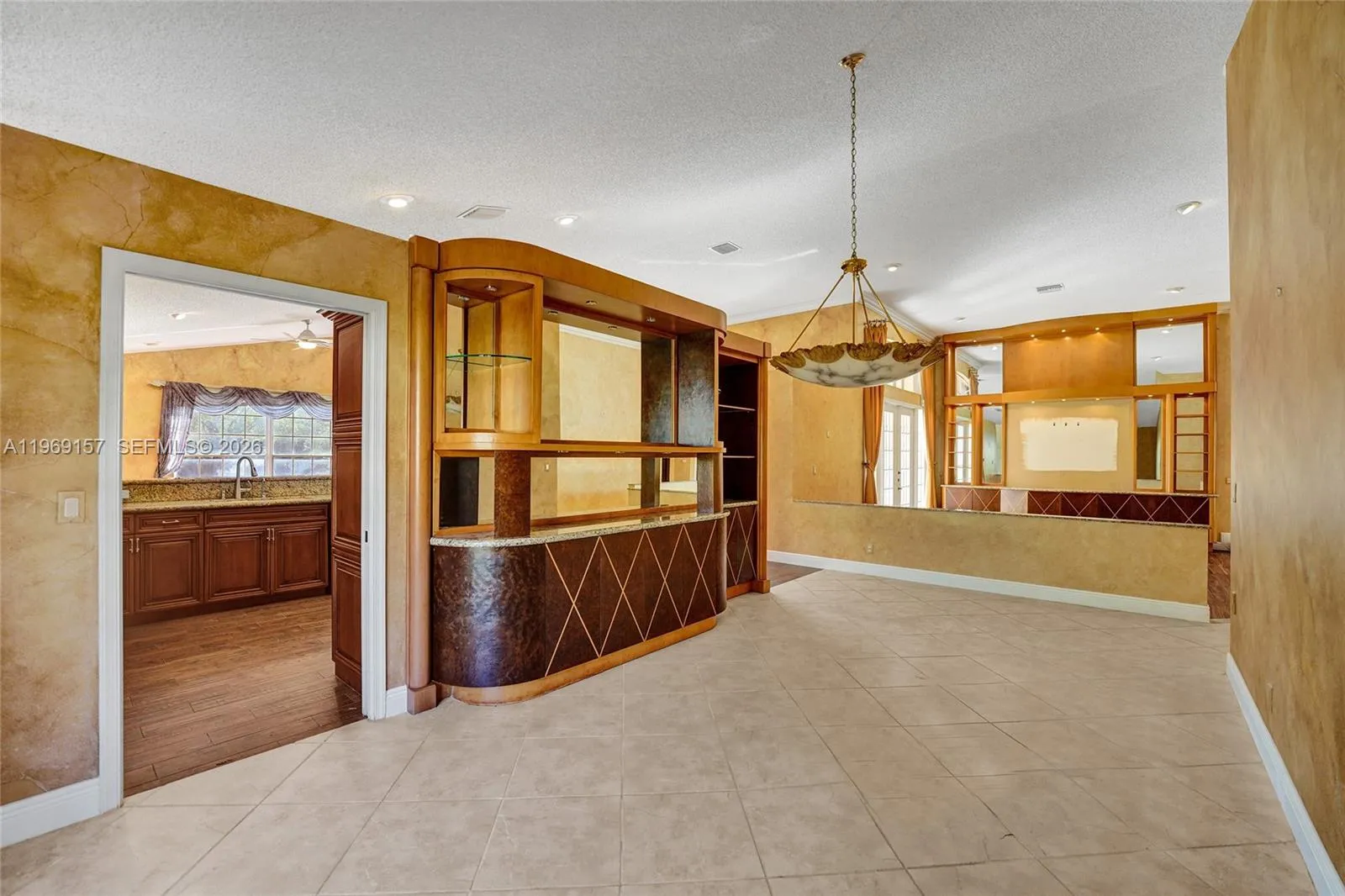 Kitchen entry into dining room