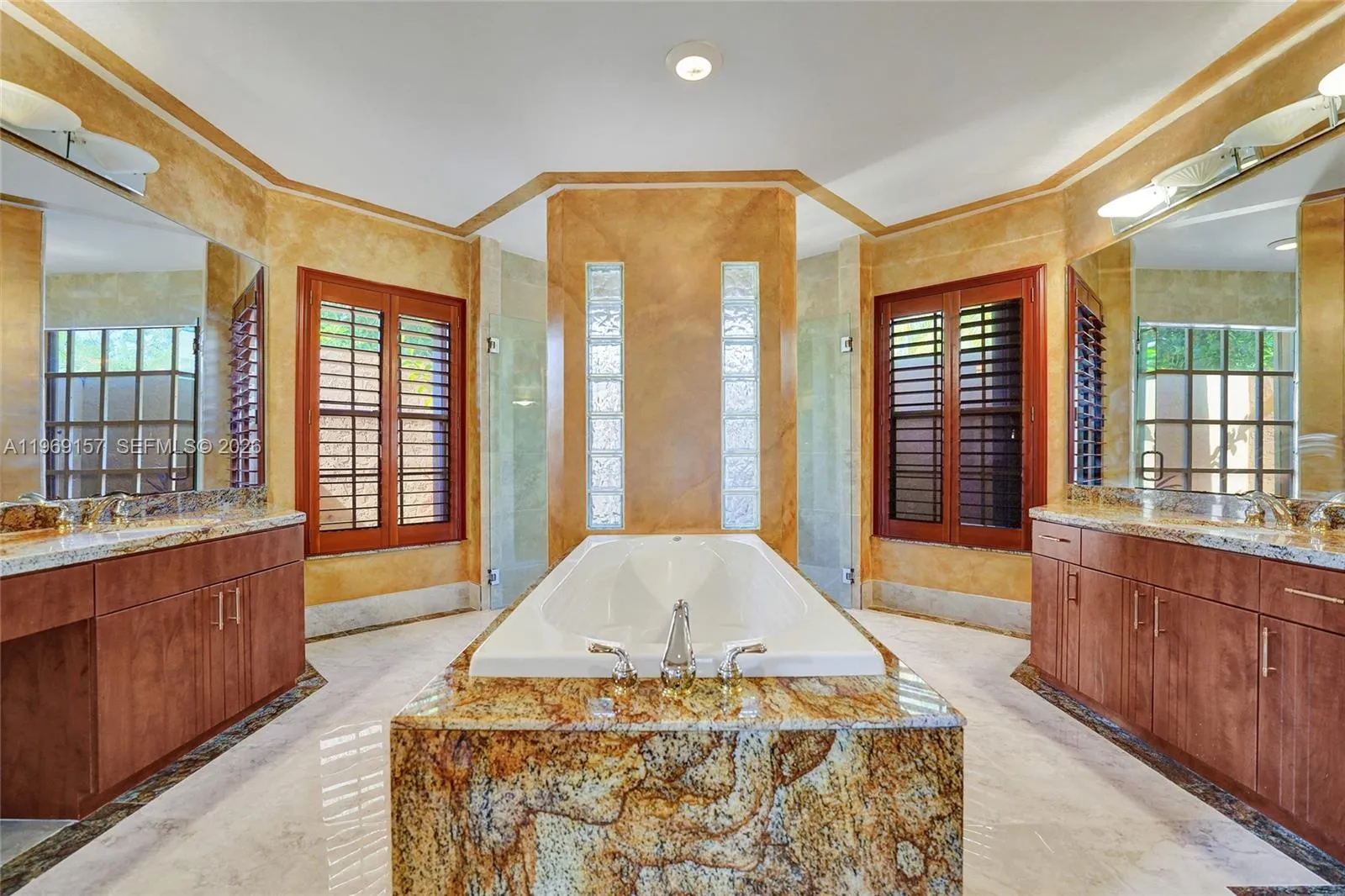 3280 Huntington, Weston, Florida 33332, Weston, Florida 33332, 4 Bedrooms Bedrooms, ,3 BathroomsBathrooms,Residential,For Sale,3280 Huntington, Weston, Florida 33332,A11969157