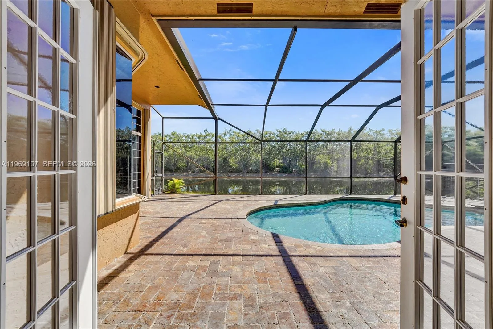 3280 Huntington, Weston, Florida 33332, Weston, Florida 33332, 4 Bedrooms Bedrooms, ,3 BathroomsBathrooms,Residential,For Sale,3280 Huntington, Weston, Florida 33332,A11969157