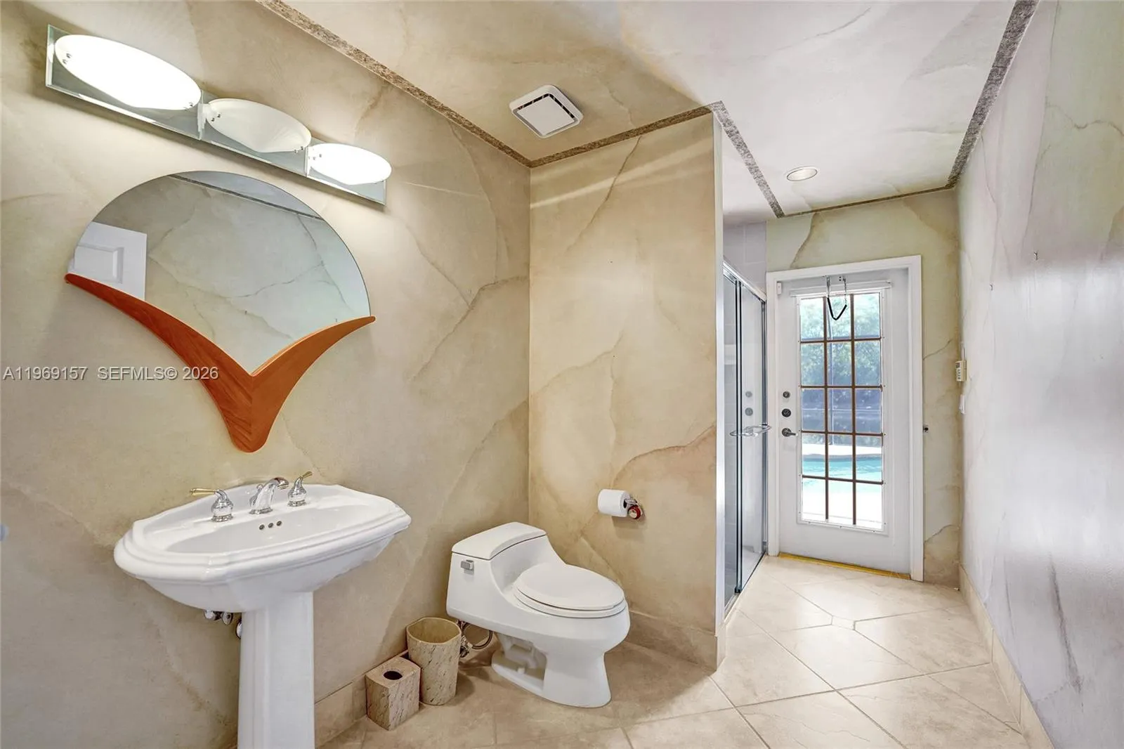 Cabana Bath