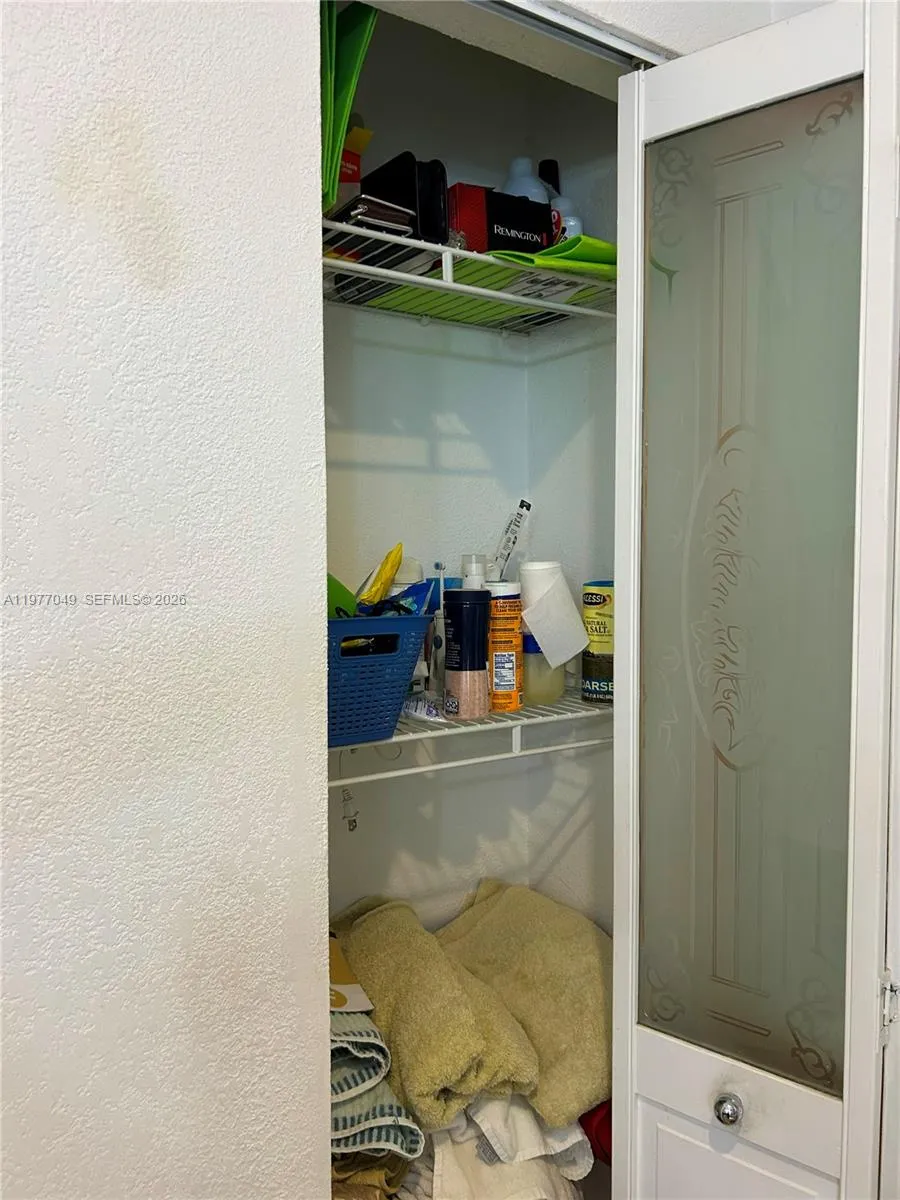 11219 Sw 33 Rd Circle Pl 11219 Sw 33 Rd Cir Pl, Mi, Miami, Florida 33165, 3 Bedrooms Bedrooms, ,1 BathroomBathrooms,Residential,For Sale,11219 Sw 33 Rd Circle Pl 11219 Sw 33 Rd Cir Pl, Mi,A11977049