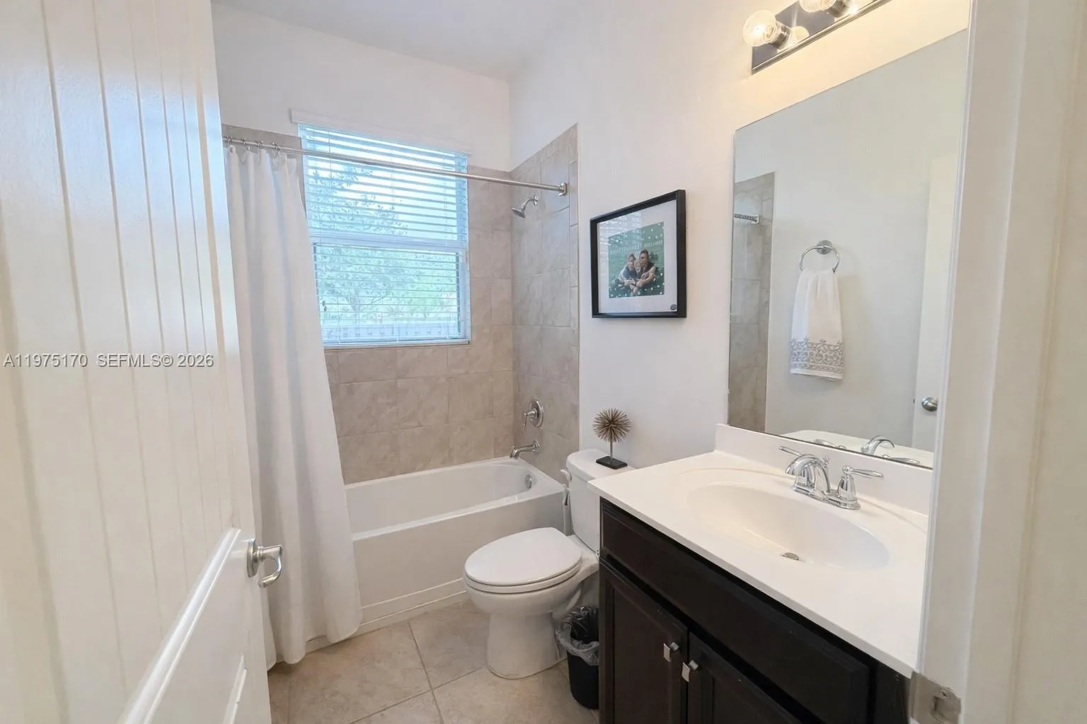 4103 Ne 20th St, Homestead, Florida 33033, Homestead, Florida 33033, 3 Bedrooms Bedrooms, ,2 BathroomsBathrooms,Residential,For Sale,4103 Ne 20th St, Homestead, Florida 33033,A11975170