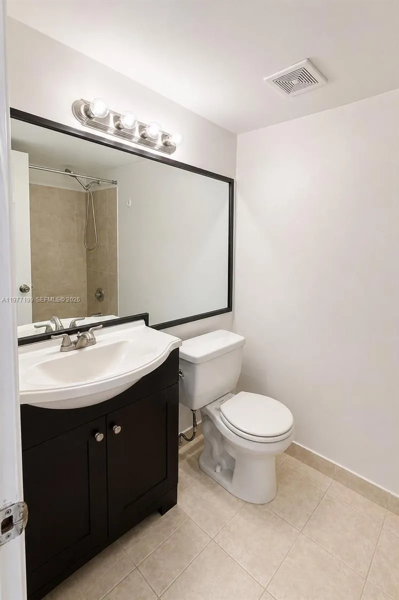 11216 Sw 12th St 203, Pembroke Pines, Florida 3302, Pembroke Pines, Florida 33025, 2 Bedrooms Bedrooms, ,2 BathroomsBathrooms,Residential Lease,For Rent,11216 Sw 12th St 203, Pembroke Pines, Florida 3302,A11977199