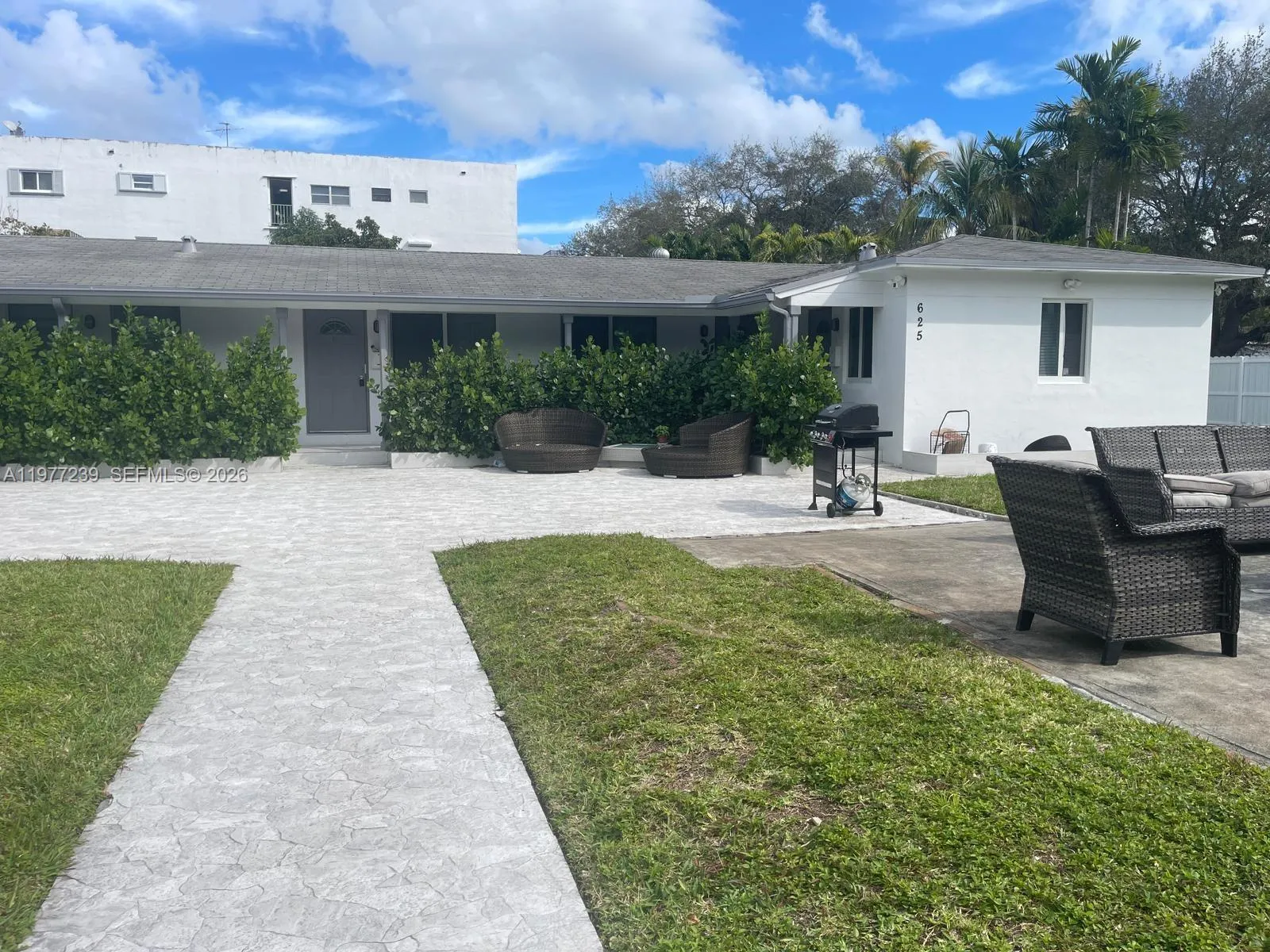 625 S 20th Ave 6, Hollywood, Florida 33020, Hollywood, Florida 33020, ,1 BathroomBathrooms,Residential Lease,For Rent,625 S 20th Ave 6, Hollywood, Florida 33020,A11977239