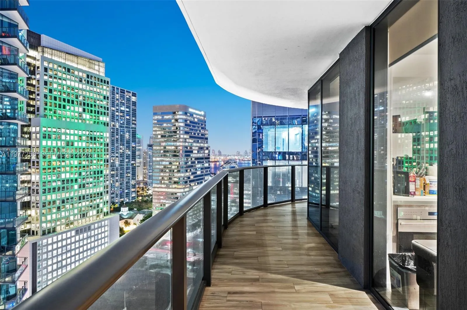 801 S Miami Ave 2705, Miami, Florida 33130, Miami, Florida 33130, 2 Bedrooms Bedrooms, ,2 BathroomsBathrooms,Residential,For Sale,801 S Miami Ave 2705, Miami, Florida 33130,A11977258