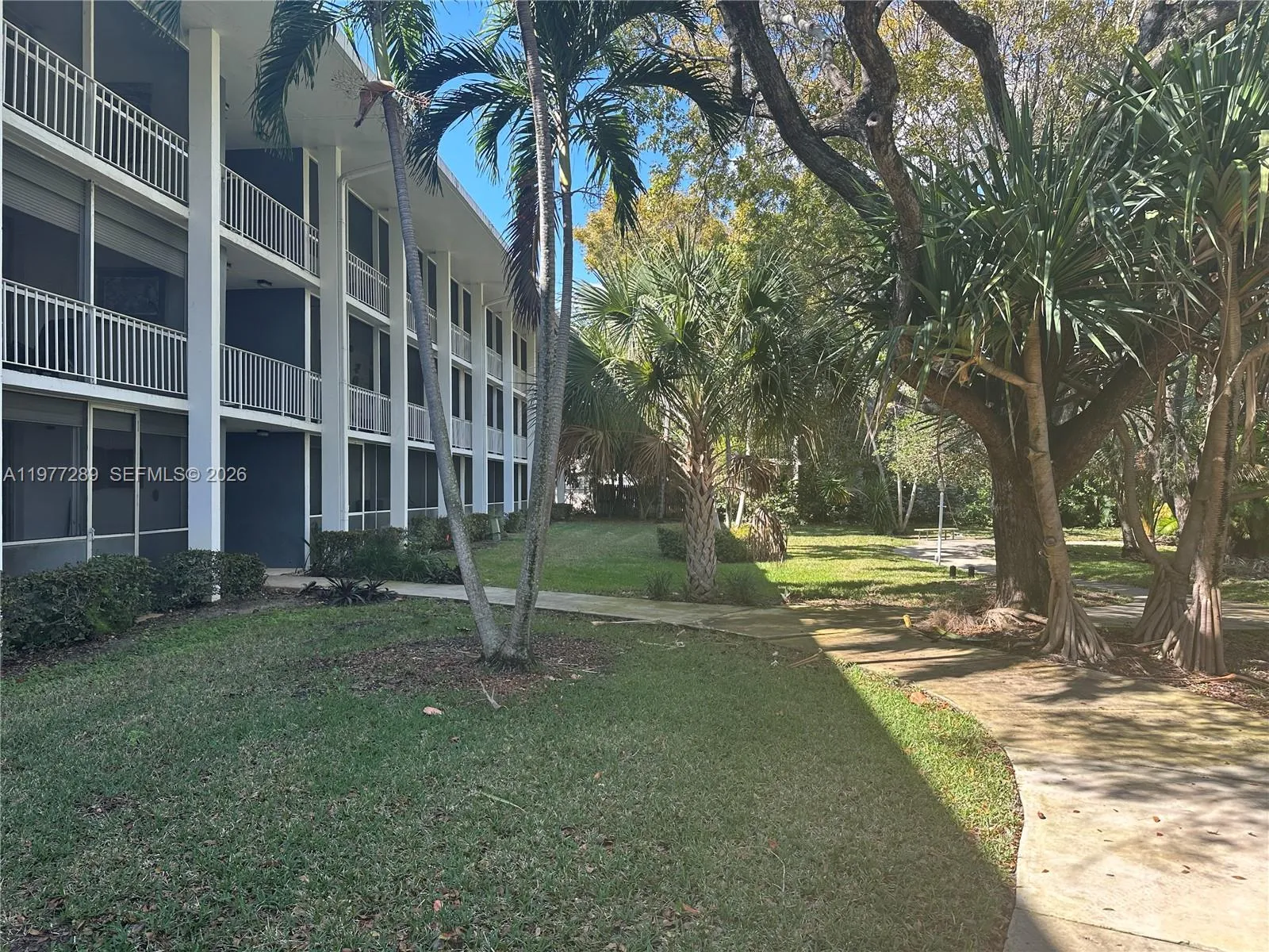 777 Se 2nd Ave 109, Deerfield Beach, Florida 33441, Deerfield Beach, Florida 33441, 2 Bedrooms Bedrooms, ,2 BathroomsBathrooms,Residential,For Sale,777 Se 2nd Ave 109, Deerfield Beach, Florida 33441,A11977289
