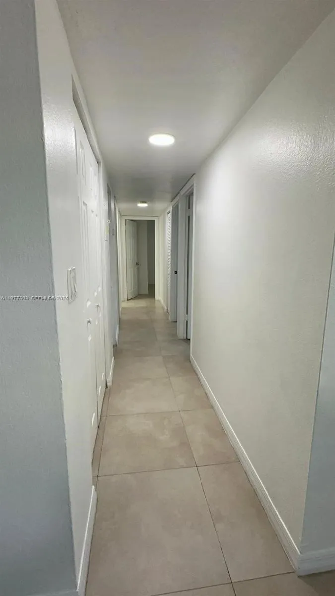 1885 W 56th St 112, Hialeah, Florida 33012, Hialeah, Florida 33012, 3 Bedrooms Bedrooms, ,1 BathroomBathrooms,Residential Lease,For Rent,1885 W 56th St 112, Hialeah, Florida 33012,A11977303
