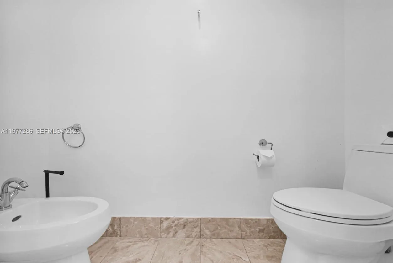 1435 Brickell Ave 3401, Miami, Florida 33131, Miami, Florida 33131, 2 Bedrooms Bedrooms, ,2 BathroomsBathrooms,Residential,For Sale,1435 Brickell Ave 3401, Miami, Florida 33131,A11977286