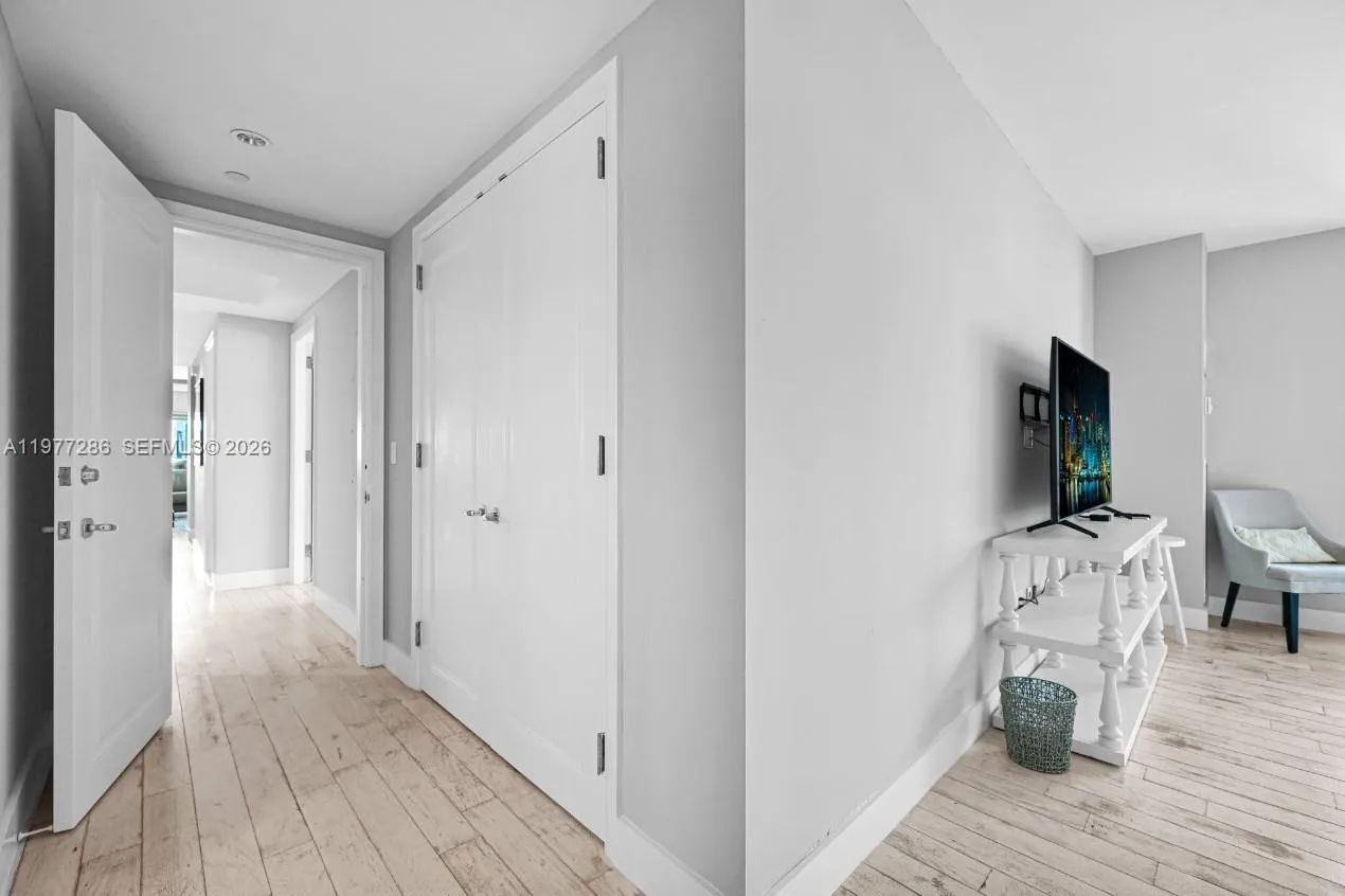 1435 Brickell Ave 3401, Miami, Florida 33131, Miami, Florida 33131, 2 Bedrooms Bedrooms, ,2 BathroomsBathrooms,Residential,For Sale,1435 Brickell Ave 3401, Miami, Florida 33131,A11977286