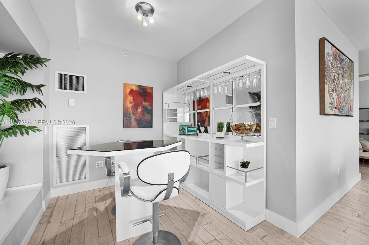 1435 Brickell Ave 3401, Miami, Florida 33131, Miami, Florida 33131, 2 Bedrooms Bedrooms, ,2 BathroomsBathrooms,Residential,For Sale,1435 Brickell Ave 3401, Miami, Florida 33131,A11977286
