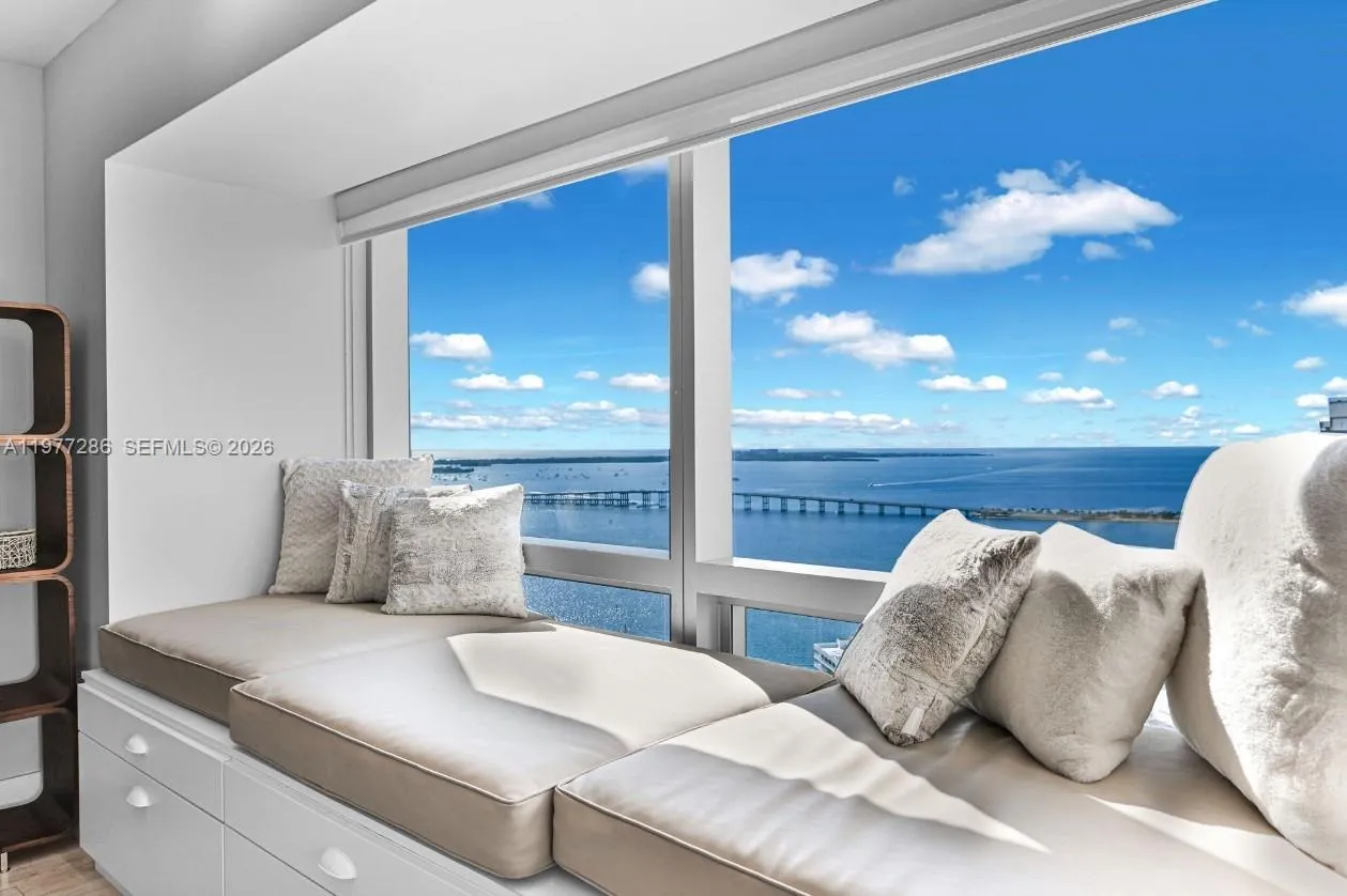 1435 Brickell Ave 3401, Miami, Florida 33131, Miami, Florida 33131, 2 Bedrooms Bedrooms, ,2 BathroomsBathrooms,Residential,For Sale,1435 Brickell Ave 3401, Miami, Florida 33131,A11977286