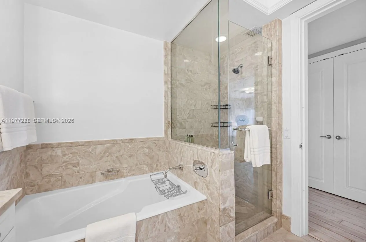 1435 Brickell Ave 3401, Miami, Florida 33131, Miami, Florida 33131, 2 Bedrooms Bedrooms, ,2 BathroomsBathrooms,Residential,For Sale,1435 Brickell Ave 3401, Miami, Florida 33131,A11977286