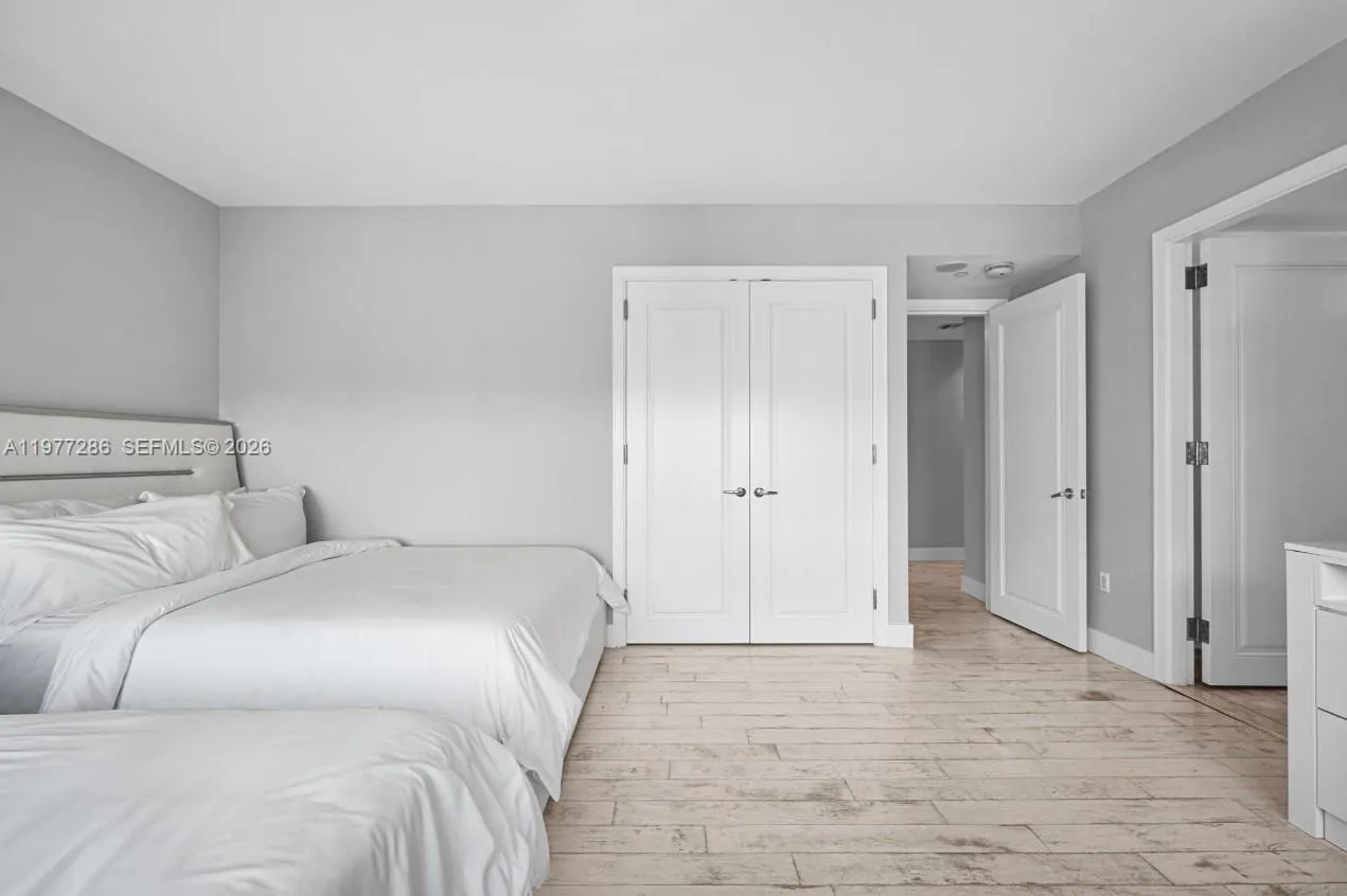 1435 Brickell Ave 3401, Miami, Florida 33131, Miami, Florida 33131, 2 Bedrooms Bedrooms, ,2 BathroomsBathrooms,Residential,For Sale,1435 Brickell Ave 3401, Miami, Florida 33131,A11977286