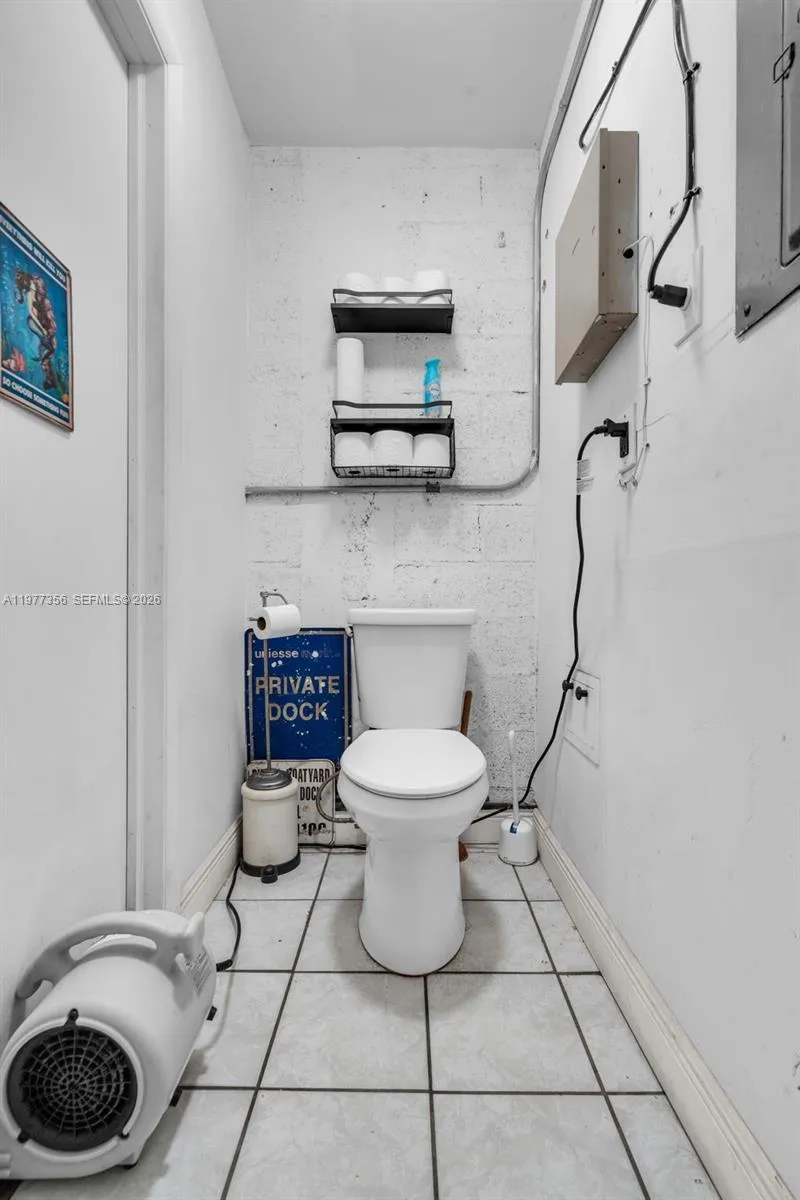 3640 Nw 16th St 7b & 8b, Lauderhill, Florida 3, Lauderhill, Florida 33311, ,Commercial Sale,For Sale,3640 Nw 16th St 7b & 8b, Lauderhill, Florida 3,A11977356