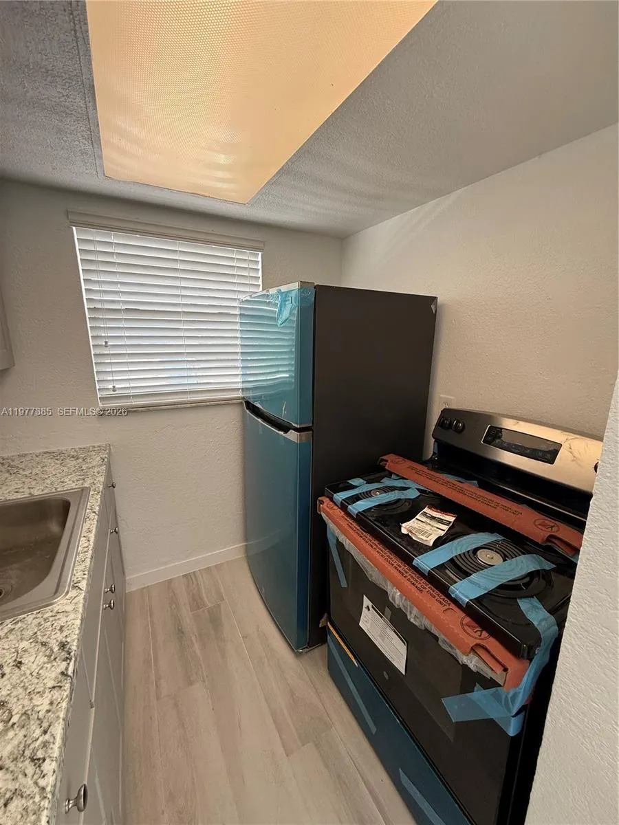 1629 Nw N River Dr 404, Miami, Florida 33125, Miami, Florida 33125, 1 Bedroom Bedrooms, ,1 BathroomBathrooms,Residential Lease,For Rent,1629 Nw N River Dr 404, Miami, Florida 33125,A11977385