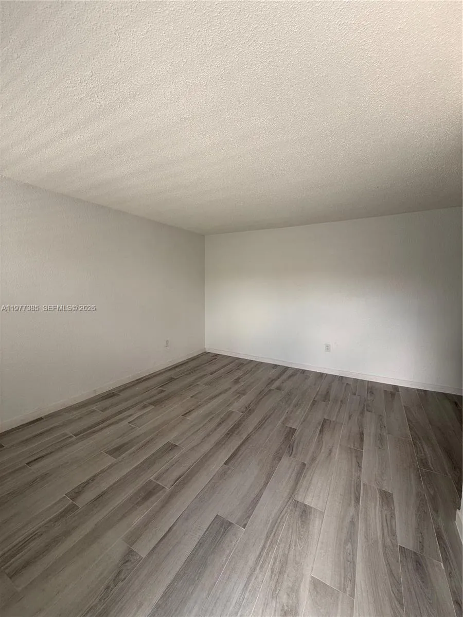 1629 Nw N River Dr 404, Miami, Florida 33125, Miami, Florida 33125, 1 Bedroom Bedrooms, ,1 BathroomBathrooms,Residential Lease,For Rent,1629 Nw N River Dr 404, Miami, Florida 33125,A11977385