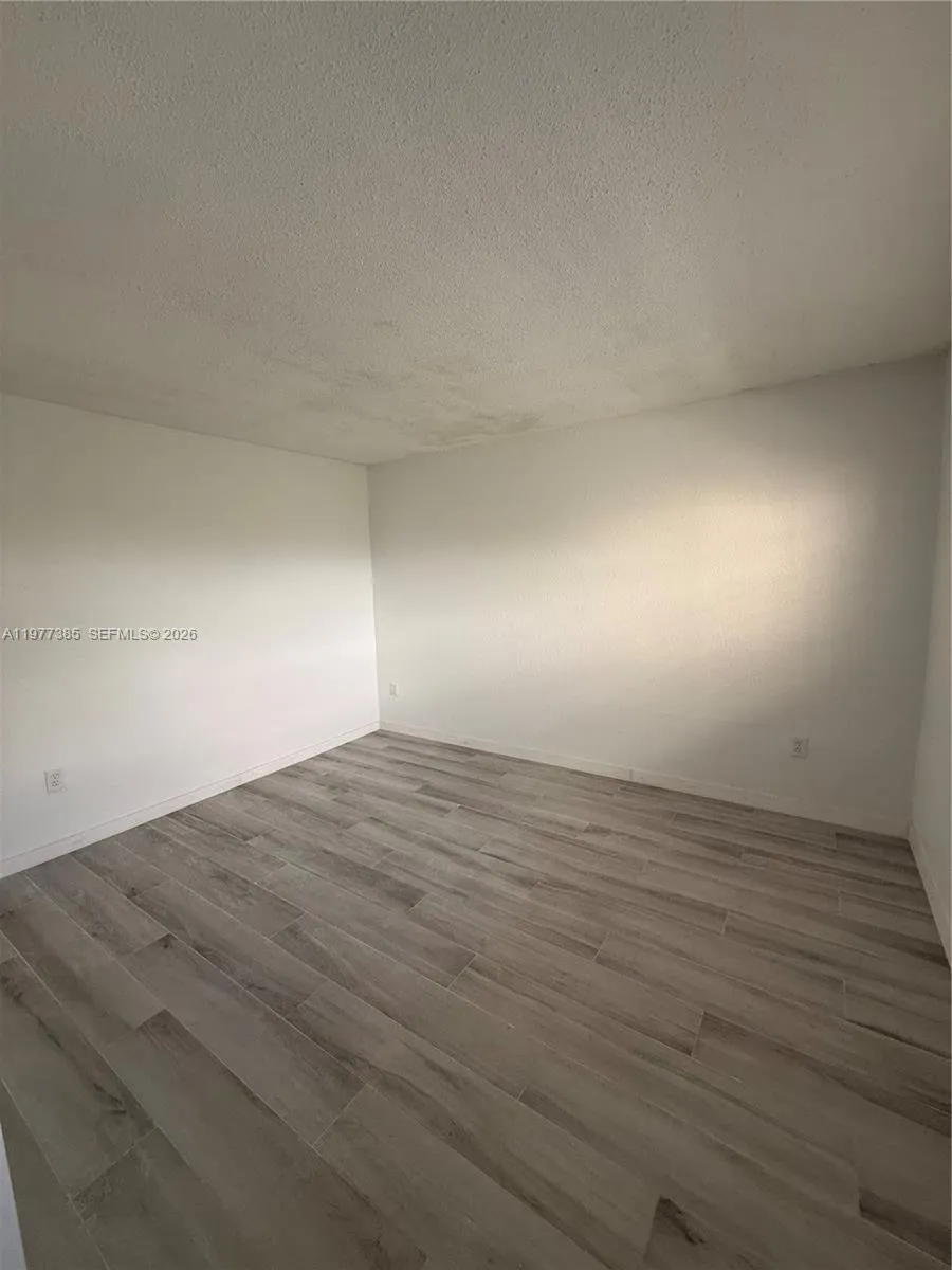1629 Nw N River Dr 404, Miami, Florida 33125, Miami, Florida 33125, 1 Bedroom Bedrooms, ,1 BathroomBathrooms,Residential Lease,For Rent,1629 Nw N River Dr 404, Miami, Florida 33125,A11977385