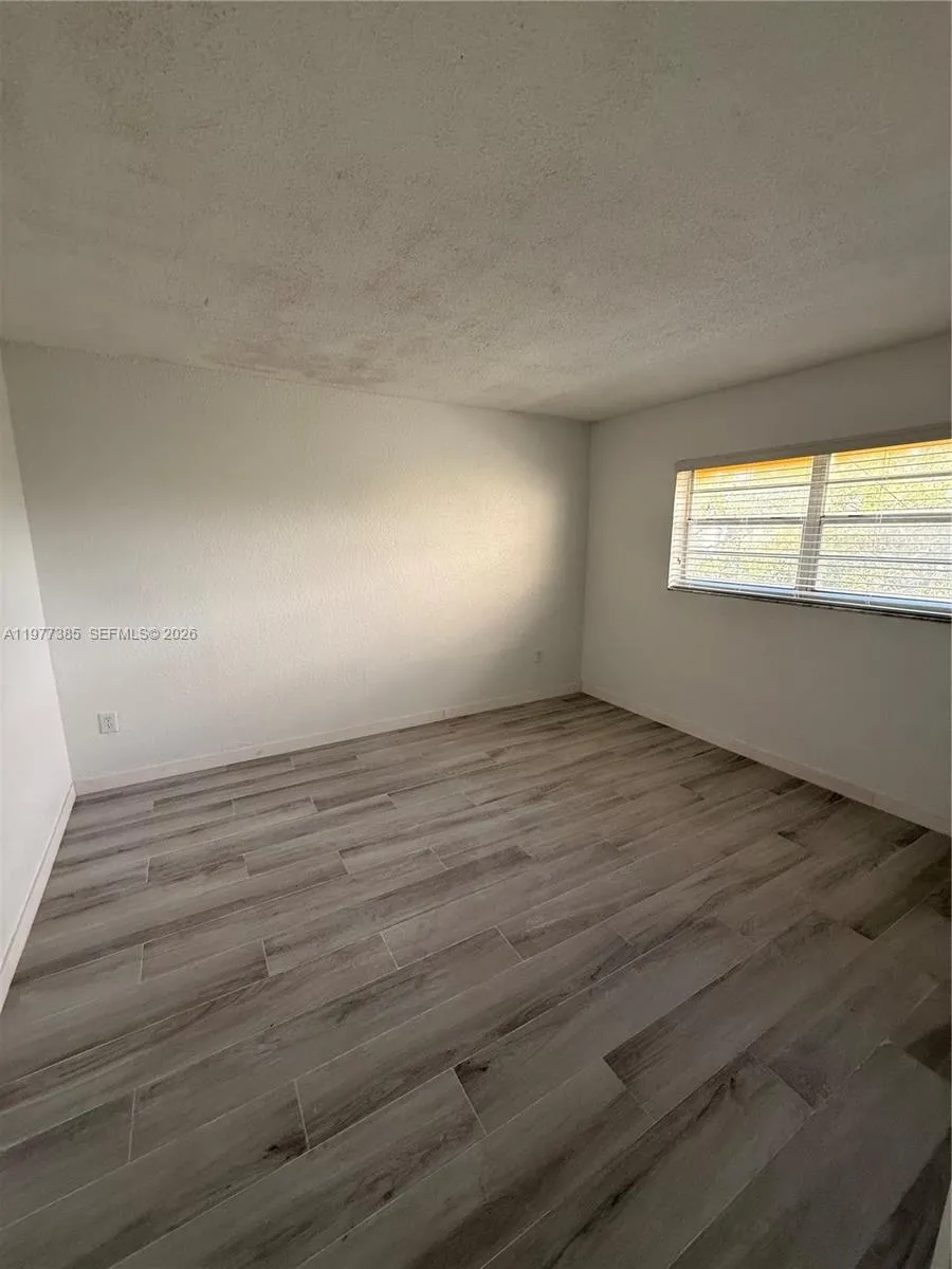 1629 Nw N River Dr 404, Miami, Florida 33125, Miami, Florida 33125, 1 Bedroom Bedrooms, ,1 BathroomBathrooms,Residential Lease,For Rent,1629 Nw N River Dr 404, Miami, Florida 33125,A11977385