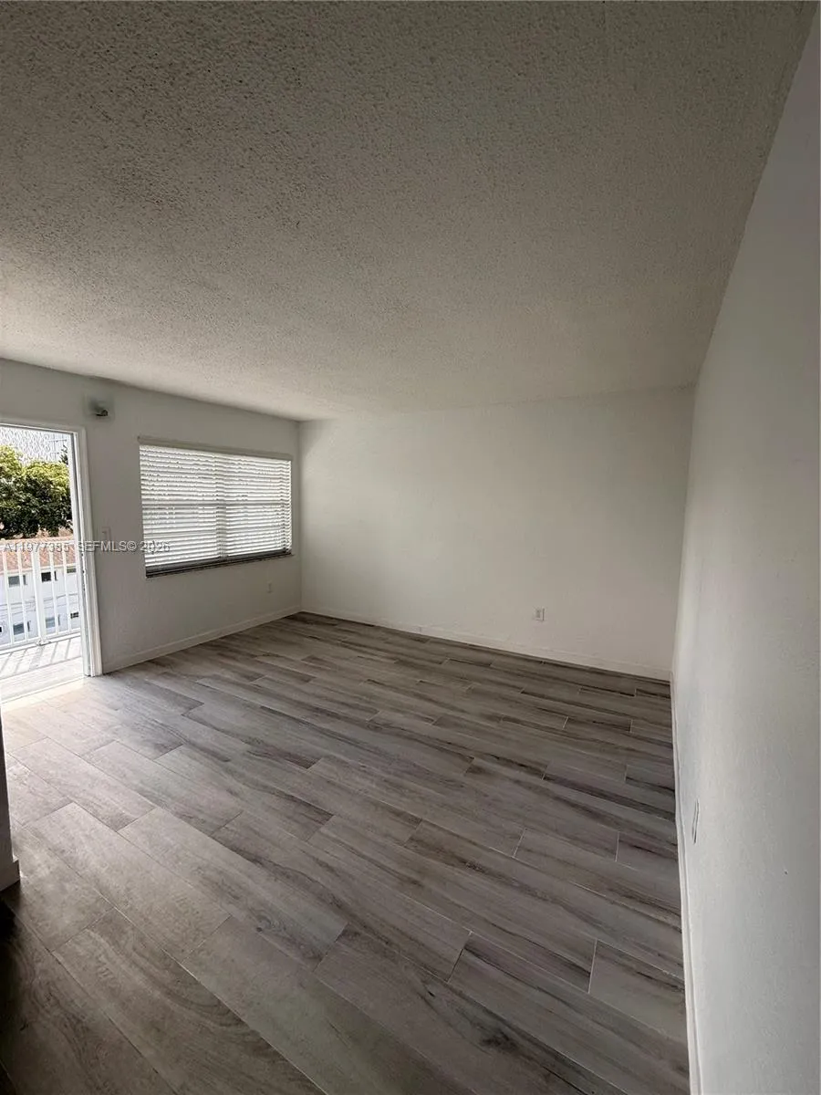 1629 Nw N River Dr 404, Miami, Florida 33125, Miami, Florida 33125, 1 Bedroom Bedrooms, ,1 BathroomBathrooms,Residential Lease,For Rent,1629 Nw N River Dr 404, Miami, Florida 33125,A11977385