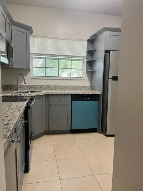 1791 Nw 96th Ter 4o, Pembroke Pines, Florida 33024, Pembroke Pines, Florida 33024, 2 Bedrooms Bedrooms, ,2 BathroomsBathrooms,Residential Lease,For Rent,1791 Nw 96th Ter 4o, Pembroke Pines, Florida 33024,A11975908