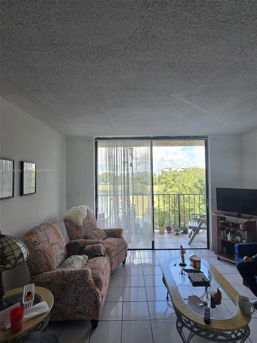 9678 Fontainebleau Blvd 111, Miami, Florida 33172, Miami, Florida 33172, ,Commercial Sale,For Sale,9678 Fontainebleau Blvd 111, Miami, Florida 33172,A11977373