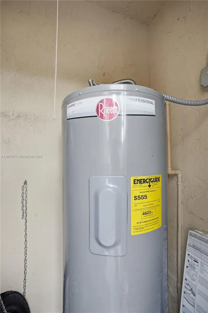 4765 Sw 14th St, Deerfield Beach, Florida 33442, Deerfield Beach, Florida 33442, 3 Bedrooms Bedrooms, ,2 BathroomsBathrooms,Residential,For Sale,4765 Sw 14th St, Deerfield Beach, Florida 33442,A11976973