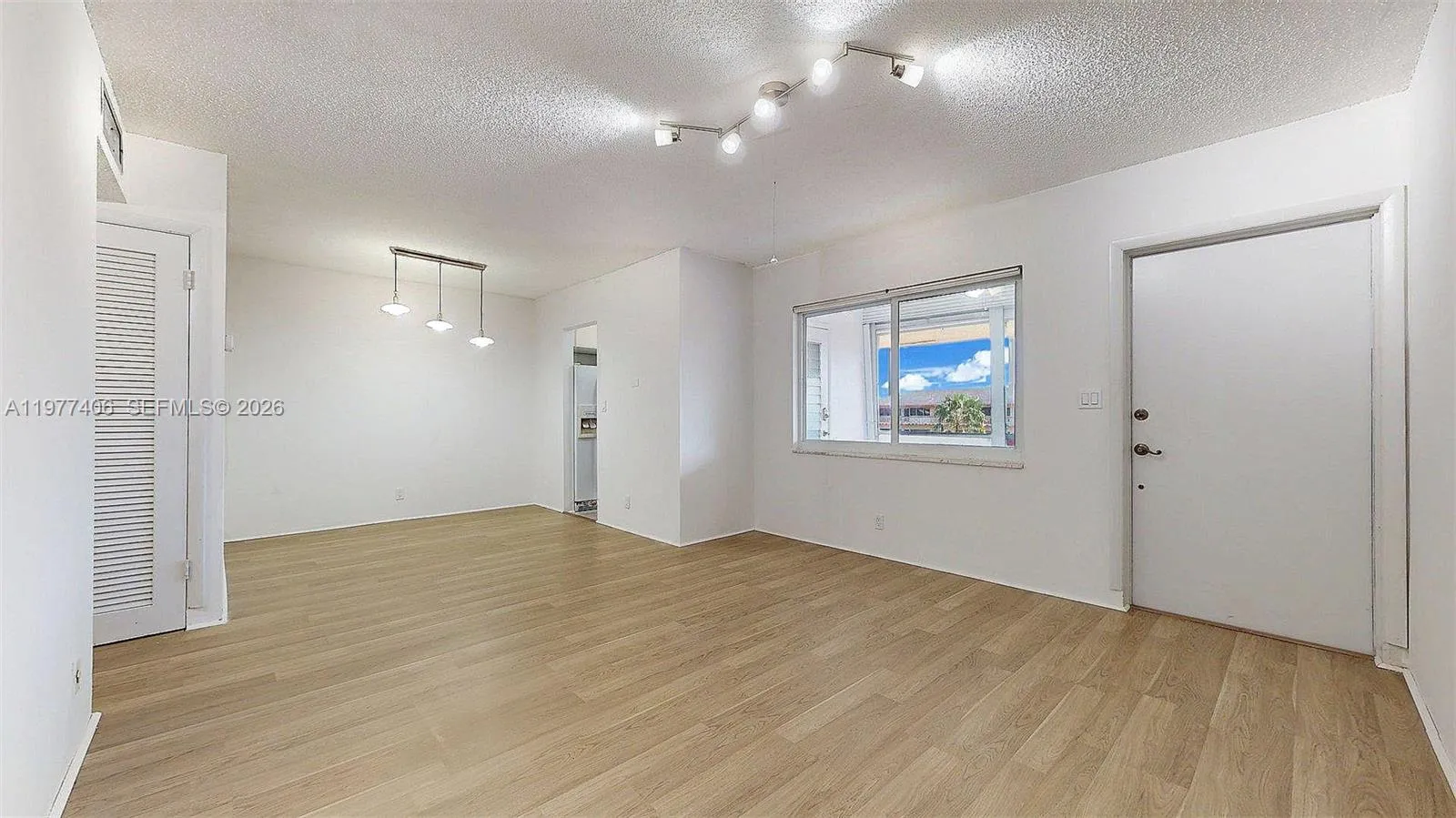 5300 Washington St D303, Hollywood, Florida 33021, Hollywood, Florida 33021, 2 Bedrooms Bedrooms, ,1 BathroomBathrooms,Residential,For Sale,5300 Washington St D303, Hollywood, Florida 33021,A11977406