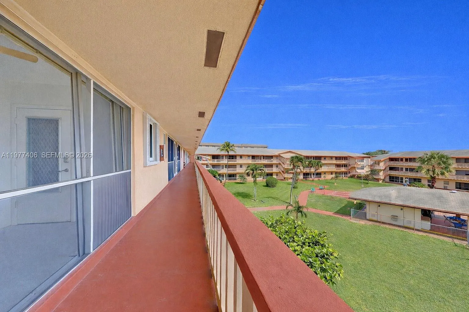 5300 Washington St D303, Hollywood, Florida 33021, Hollywood, Florida 33021, 2 Bedrooms Bedrooms, ,1 BathroomBathrooms,Residential,For Sale,5300 Washington St D303, Hollywood, Florida 33021,A11977406