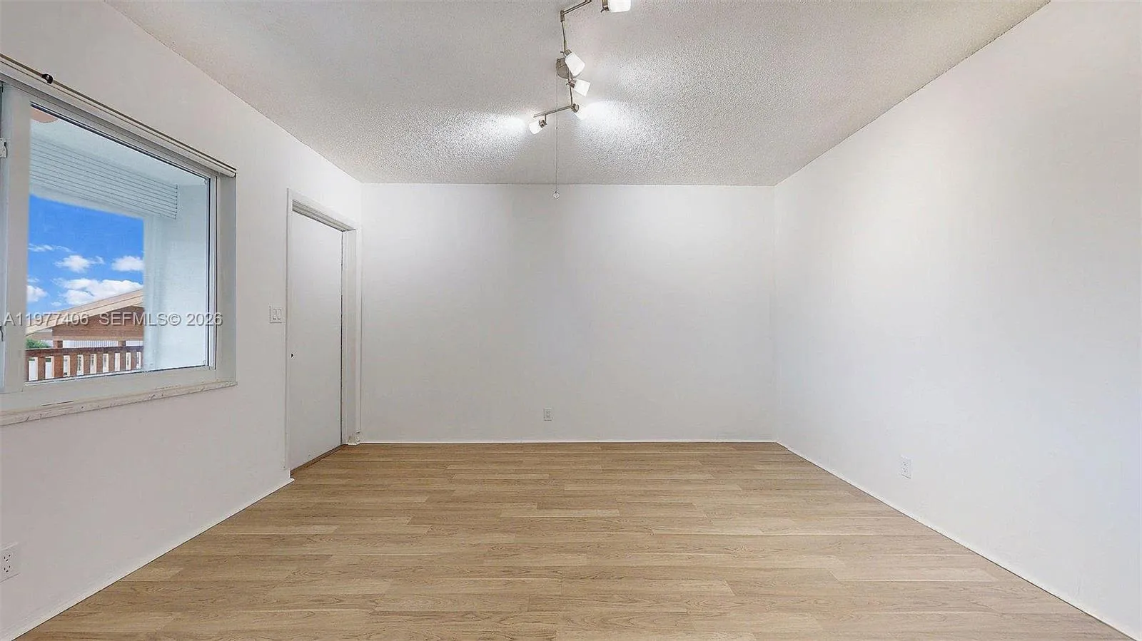 5300 Washington St D303, Hollywood, Florida 33021, Hollywood, Florida 33021, 2 Bedrooms Bedrooms, ,1 BathroomBathrooms,Residential,For Sale,5300 Washington St D303, Hollywood, Florida 33021,A11977406