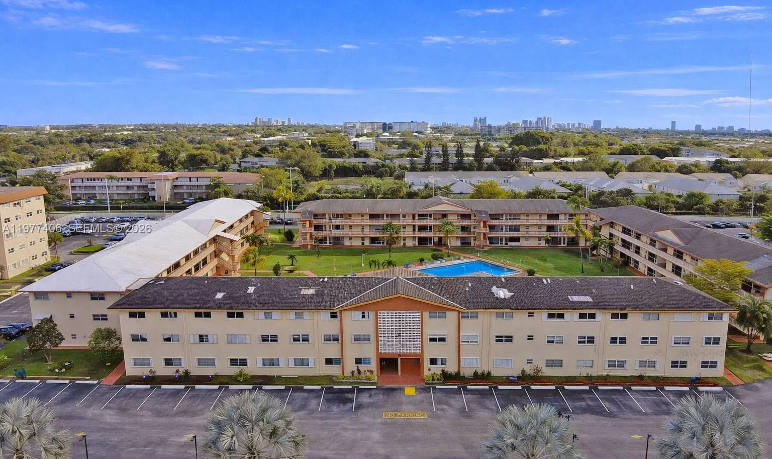 5300 Washington St D303, Hollywood, Florida 33021, Hollywood, Florida 33021, 2 Bedrooms Bedrooms, ,1 BathroomBathrooms,Residential,For Sale,5300 Washington St D303, Hollywood, Florida 33021,A11977406