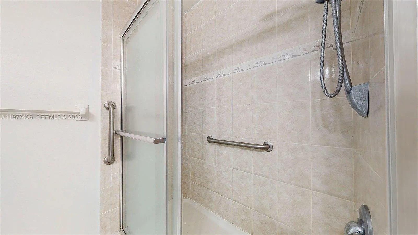 5300 Washington St D303, Hollywood, Florida 33021, Hollywood, Florida 33021, 2 Bedrooms Bedrooms, ,1 BathroomBathrooms,Residential,For Sale,5300 Washington St D303, Hollywood, Florida 33021,A11977406