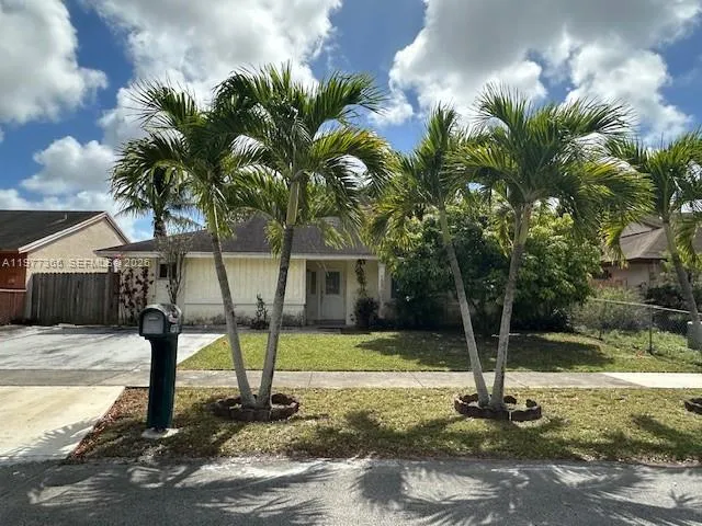 12320 Sw 202nd Ter, Miami, Florida 33177, Miami, Florida 33177, 3 Bedrooms Bedrooms, ,2 BathroomsBathrooms,Residential,For Sale,12320 Sw 202nd Ter, Miami, Florida 33177,A11977365
