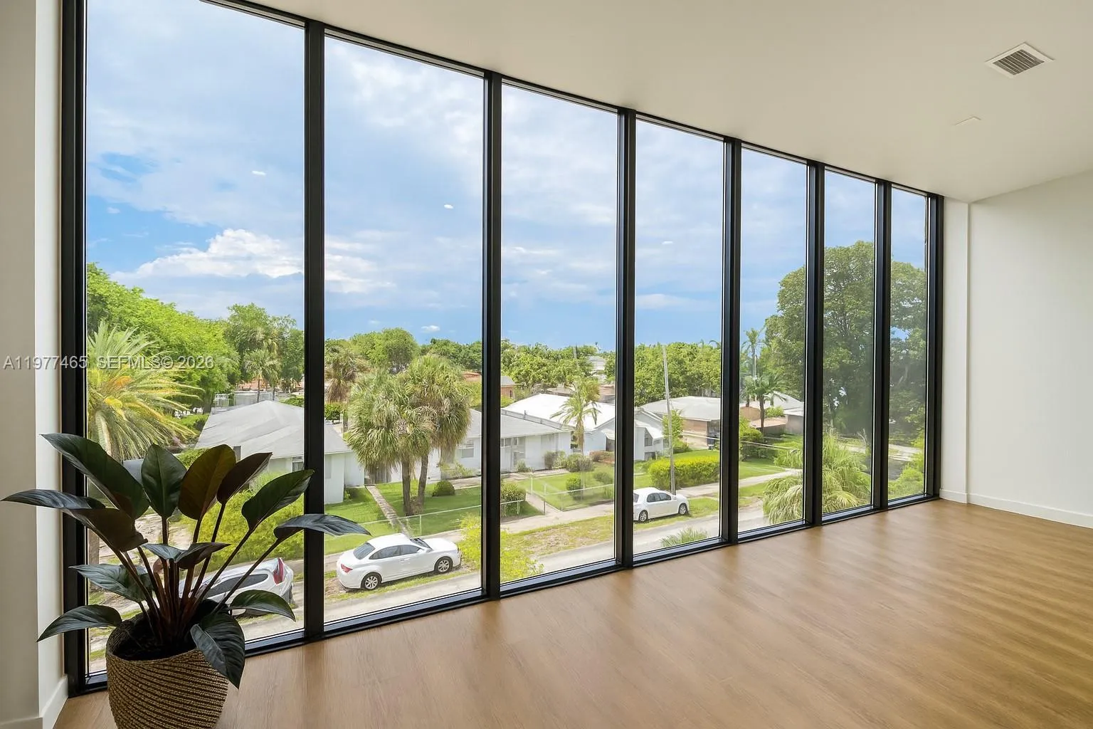 1950 Fletcher St 305, Hollywood, Florida 33020, Hollywood, Florida 33020, 2 Bedrooms Bedrooms, ,2 BathroomsBathrooms,Residential Lease,For Rent,1950 Fletcher St 305, Hollywood, Florida 33020,A11977465