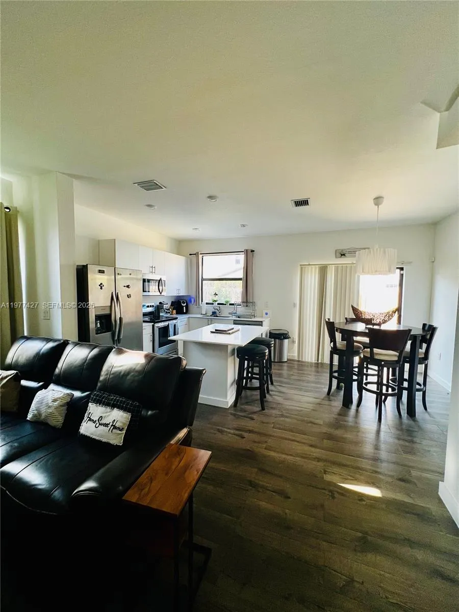 11715 Sw 245th Ter, Homestead, Florida 33032, Homestead, Florida 33032, 3 Bedrooms Bedrooms, ,3 BathroomsBathrooms,Residential,For Sale,11715 Sw 245th Ter, Homestead, Florida 33032,A11977427