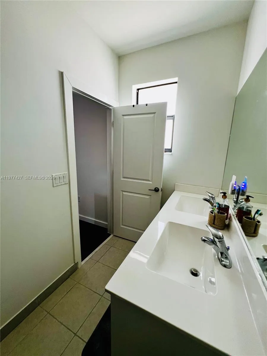 11715 Sw 245th Ter, Homestead, Florida 33032, Homestead, Florida 33032, 3 Bedrooms Bedrooms, ,3 BathroomsBathrooms,Residential,For Sale,11715 Sw 245th Ter, Homestead, Florida 33032,A11977427