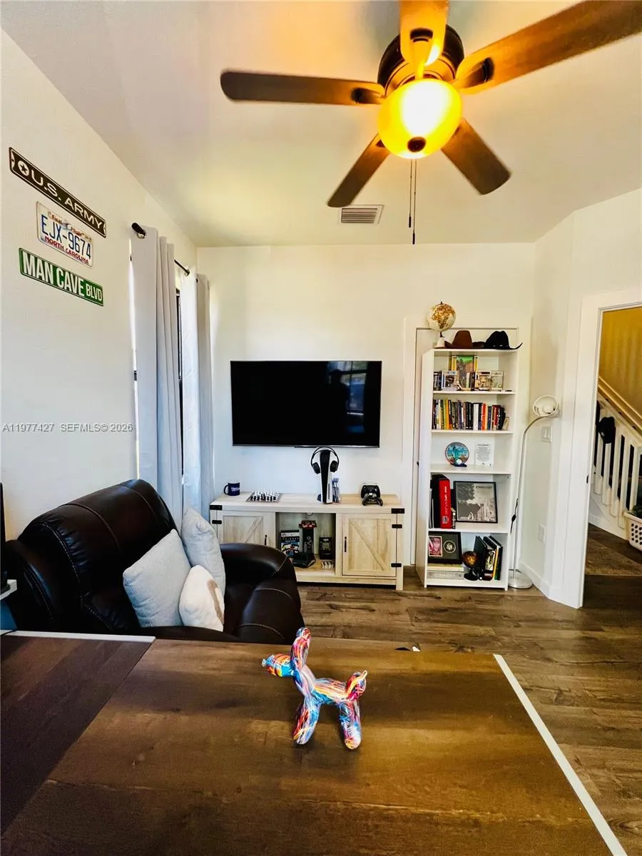 11715 Sw 245th Ter, Homestead, Florida 33032, Homestead, Florida 33032, 3 Bedrooms Bedrooms, ,3 BathroomsBathrooms,Residential,For Sale,11715 Sw 245th Ter, Homestead, Florida 33032,A11977427