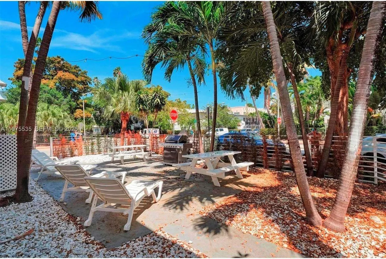 1000 7th Street, Miami Beach, Florida 33139, Miami Beach, Florida 33139, ,Residential Income,For Sale,1000 7th Street, Miami Beach, Florida 33139,A11975535