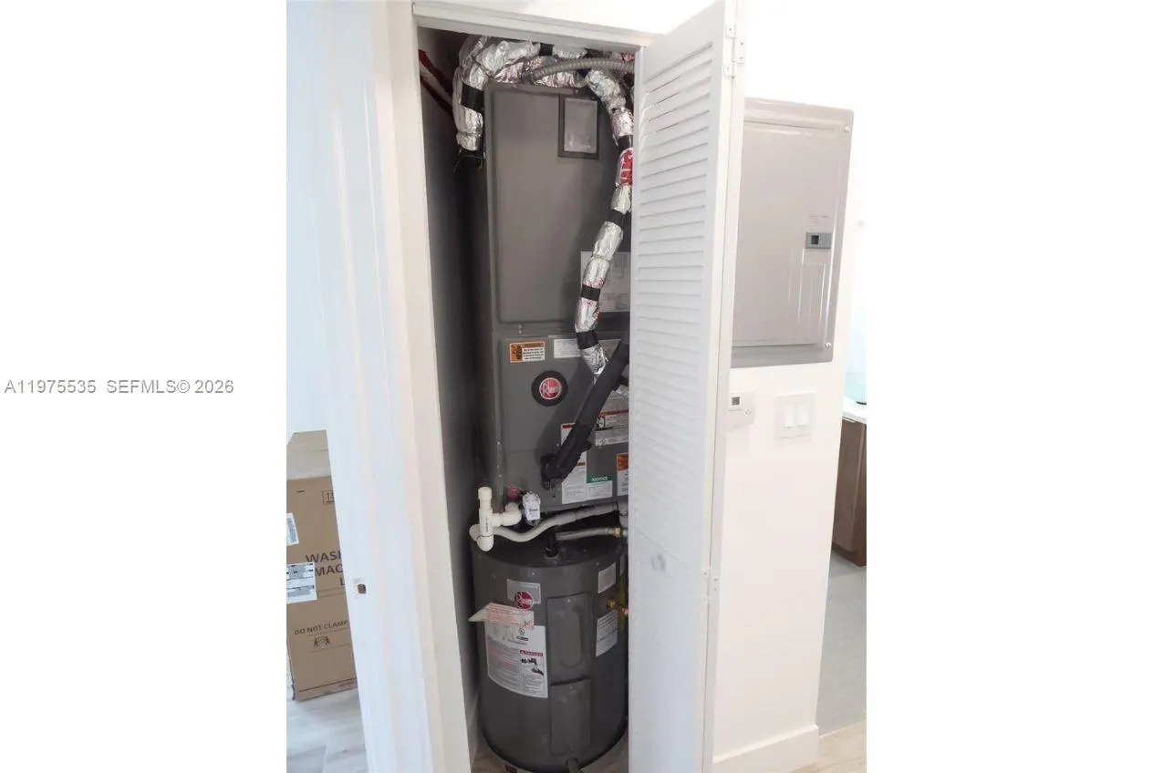 1000 7th Street, Miami Beach, Florida 33139, Miami Beach, Florida 33139, ,Residential Income,For Sale,1000 7th Street, Miami Beach, Florida 33139,A11975535