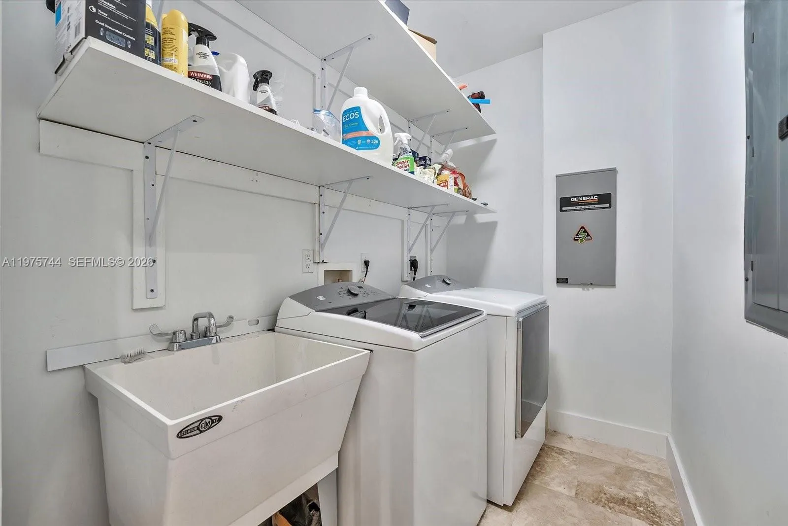 7440 Sw 56th Ct, Miami, Florida 33143, Miami, Florida 33143, 3 Bedrooms Bedrooms, ,4 BathroomsBathrooms,Residential,For Sale,7440 Sw 56th Ct, Miami, Florida 33143,A11975744