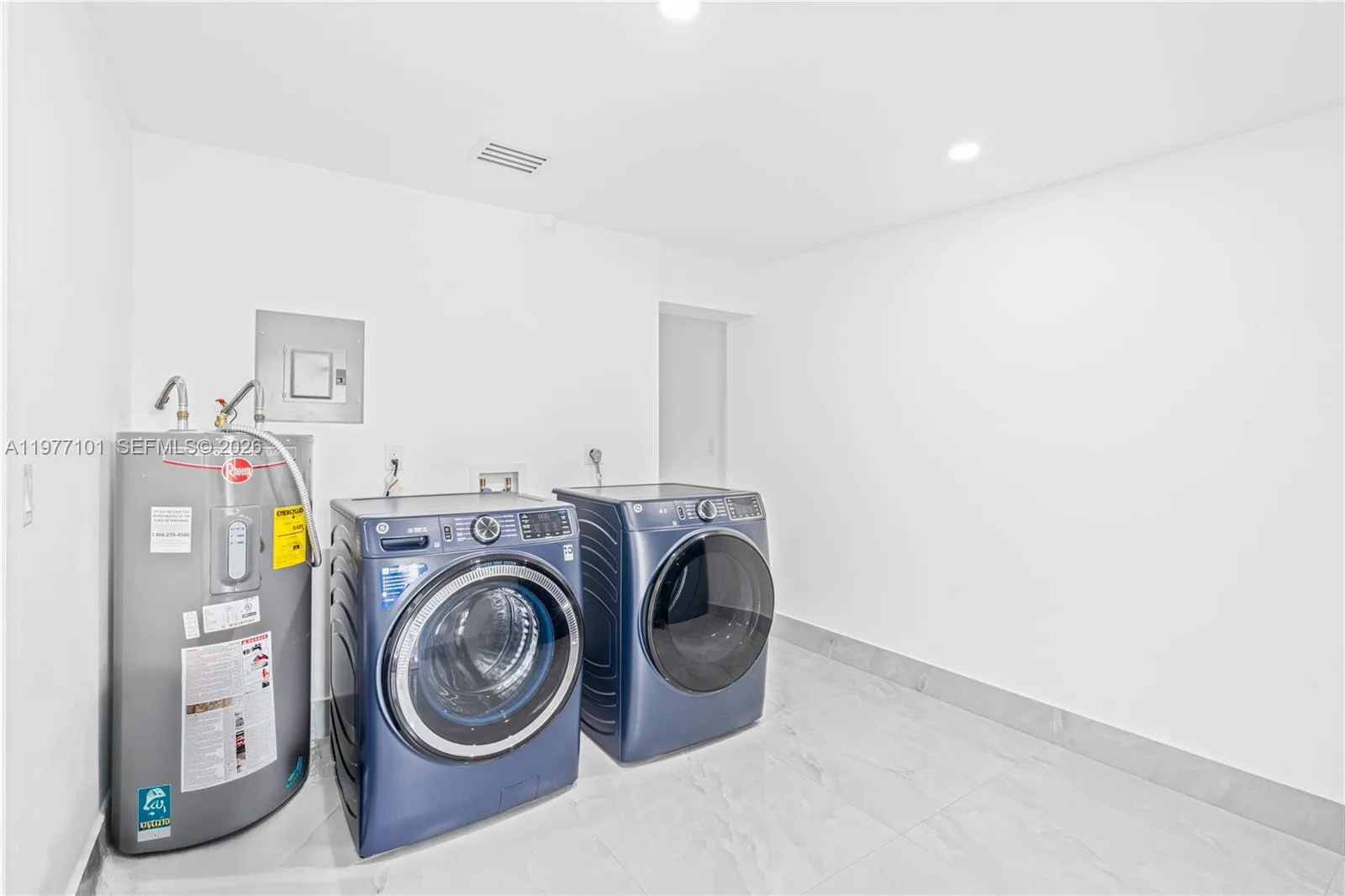 22601 Sw 127th Ave, Miami, Florida 33170, Miami, Florida 33170, 3 Bedrooms Bedrooms, ,2 BathroomsBathrooms,Residential,For Sale,22601 Sw 127th Ave, Miami, Florida 33170,A11977101