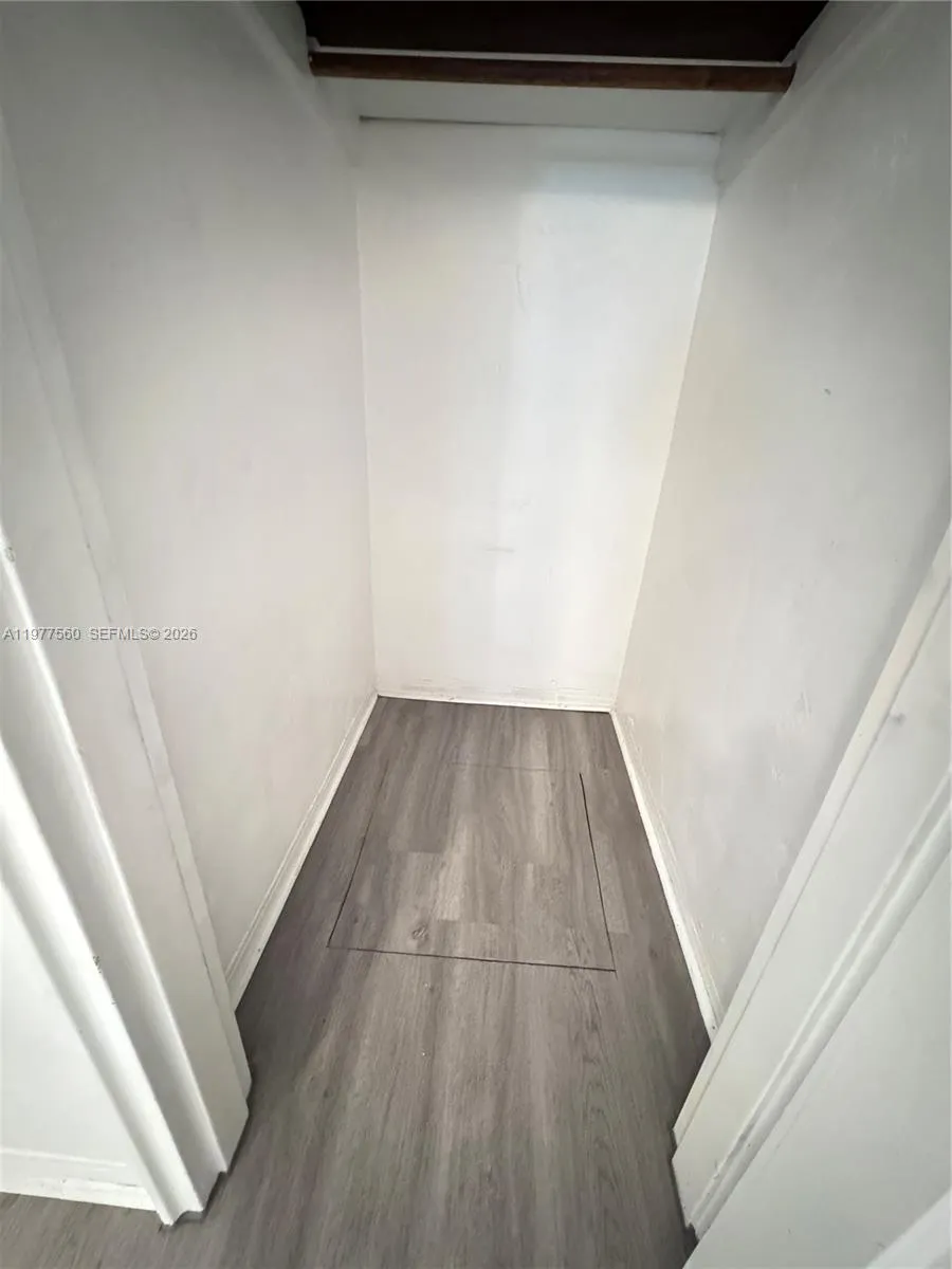 2652 Sw 23rd Ave Back, Miami, Florida 33133, Miami, Florida 33133, ,1 BathroomBathrooms,Residential Lease,For Rent,2652 Sw 23rd Ave Back, Miami, Florida 33133,A11977560