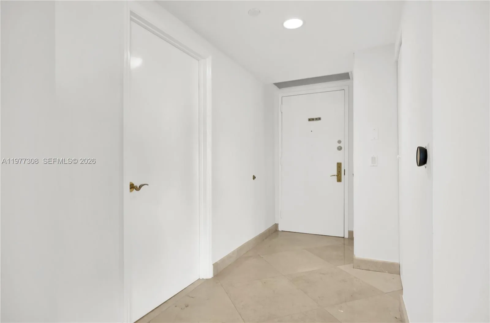 4779 Collins Ave 1007, Miami Beach, Florida 33140, Miami Beach, Florida 33140, 2 Bedrooms Bedrooms, ,2 BathroomsBathrooms,Residential Lease,For Rent,4779 Collins Ave 1007, Miami Beach, Florida 33140,A11977308