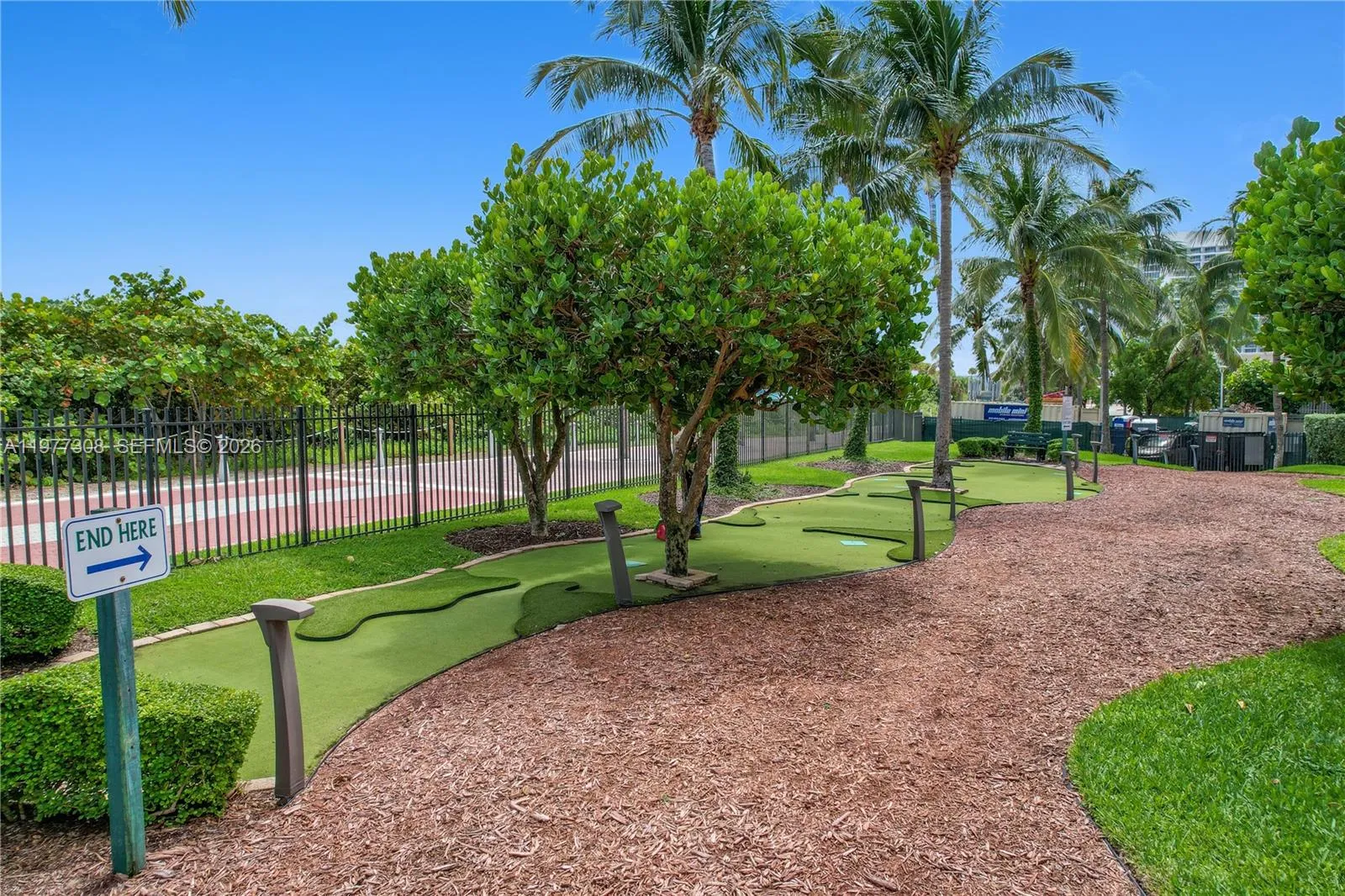 4779 Collins Ave 1007, Miami Beach, Florida 33140, Miami Beach, Florida 33140, 2 Bedrooms Bedrooms, ,2 BathroomsBathrooms,Residential Lease,For Rent,4779 Collins Ave 1007, Miami Beach, Florida 33140,A11977308