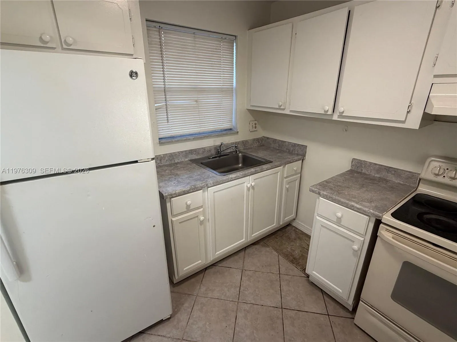 8100 Sunrise Lakes Blvd 108, Sunrise, Florida 3332, Sunrise, Florida 33322, 1 Bedroom Bedrooms, ,1 BathroomBathrooms,Residential Lease,For Rent,8100 Sunrise Lakes Blvd 108, Sunrise, Florida 3332,A11976309