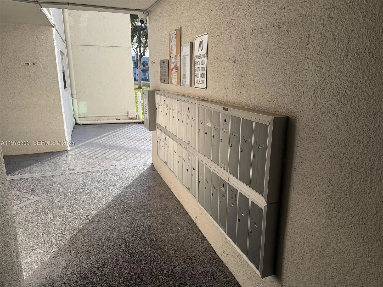 8100 Sunrise Lakes Blvd 108, Sunrise, Florida 3332, Sunrise, Florida 33322, 1 Bedroom Bedrooms, ,1 BathroomBathrooms,Residential Lease,For Rent,8100 Sunrise Lakes Blvd 108, Sunrise, Florida 3332,A11976309