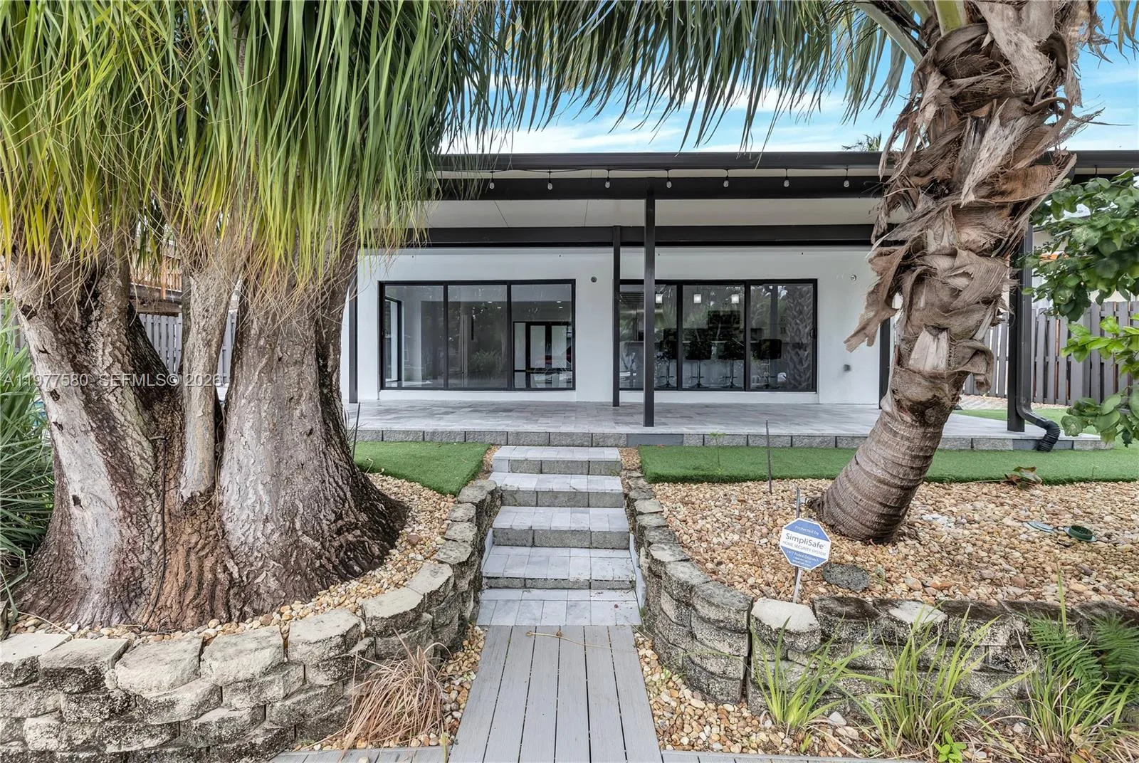 1608 Sw 5th Ct, Fort Lauderdale, Florida 33312, Fort Lauderdale, Florida 33312, 3 Bedrooms Bedrooms, ,2 BathroomsBathrooms,Residential Lease,For Rent,1608 Sw 5th Ct, Fort Lauderdale, Florida 33312,A11977580