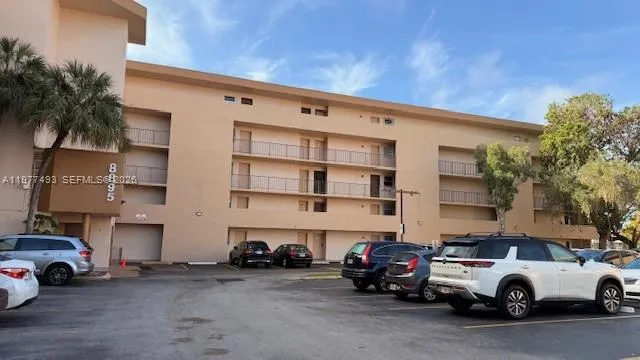 8895 Fontainebleau Blvd 111, Miami, Florida 33172, Miami, Florida 33172, 3 Bedrooms Bedrooms, ,2 BathroomsBathrooms,Residential Lease,For Rent,8895 Fontainebleau Blvd 111, Miami, Florida 33172,A11977493