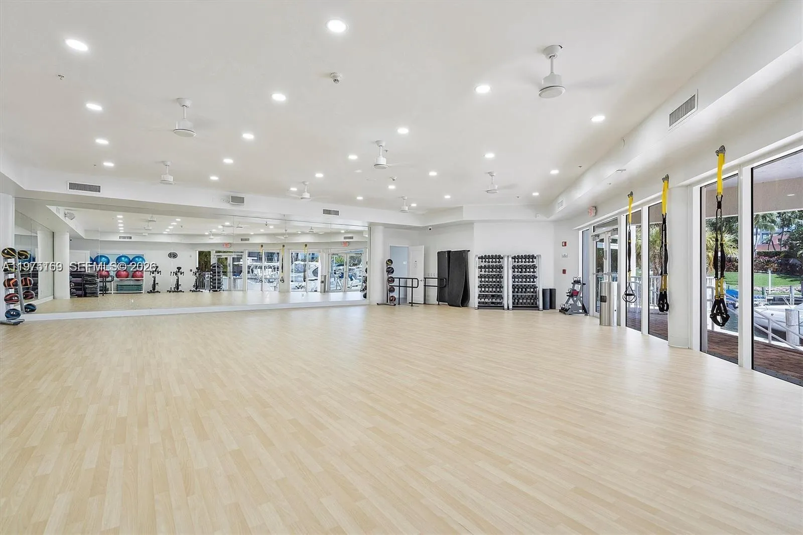 3340 Ne 190th St 1105, Aventura, Florida 33180, Aventura, Florida 33180, 2 Bedrooms Bedrooms, ,2 BathroomsBathrooms,Residential Lease,For Rent,3340 Ne 190th St 1105, Aventura, Florida 33180,A11975169