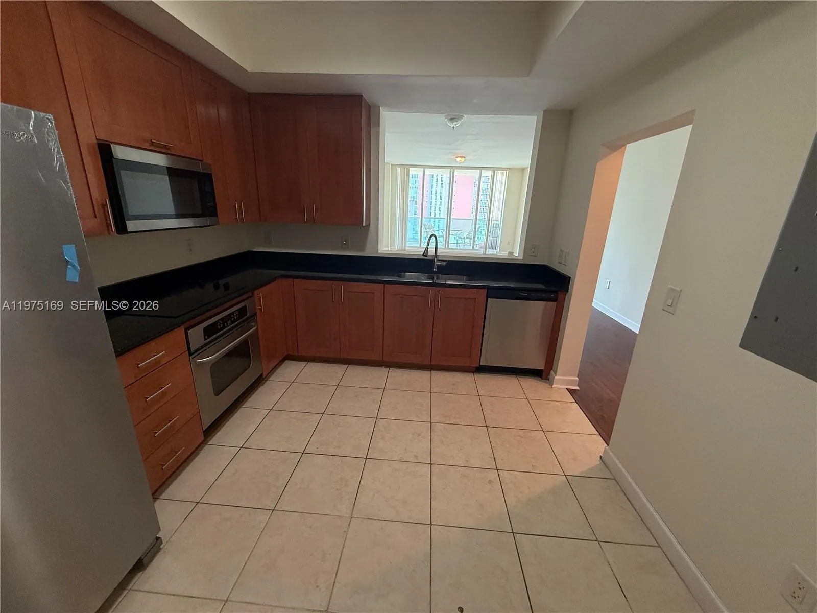 3340 Ne 190th St 1105, Aventura, Florida 33180, Aventura, Florida 33180, 2 Bedrooms Bedrooms, ,2 BathroomsBathrooms,Residential Lease,For Rent,3340 Ne 190th St 1105, Aventura, Florida 33180,A11975169