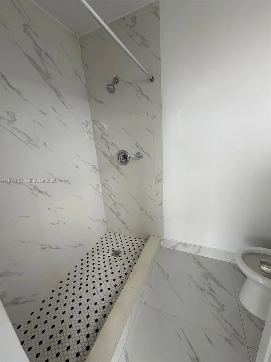 3211 W Flagler St 9, Miami, Florida 33135, Miami, Florida 33135, 2 Bedrooms Bedrooms, ,2 BathroomsBathrooms,Residential Lease,For Rent,3211 W Flagler St 9, Miami, Florida 33135,A11977657